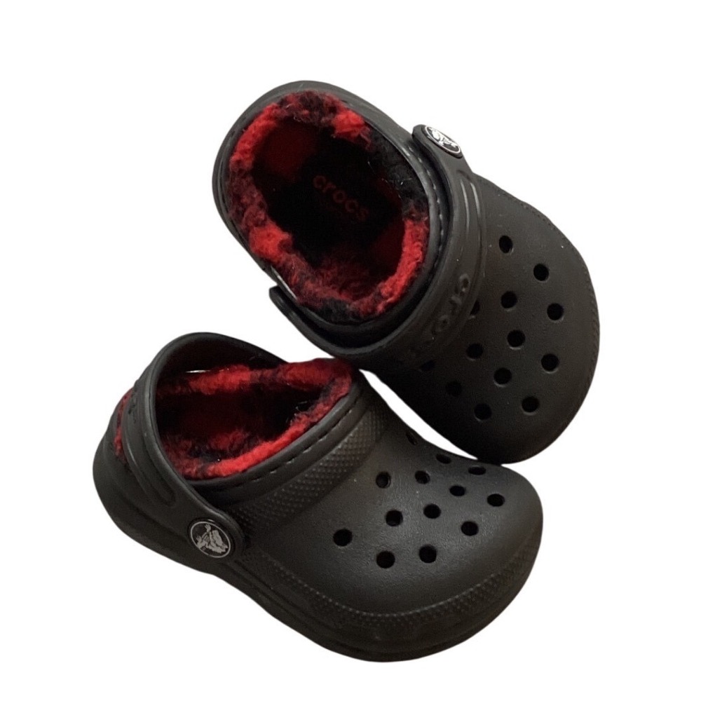 Kidsโ Crocs Lined Clogs Black Red Plaid Toddler Size Toddler 4